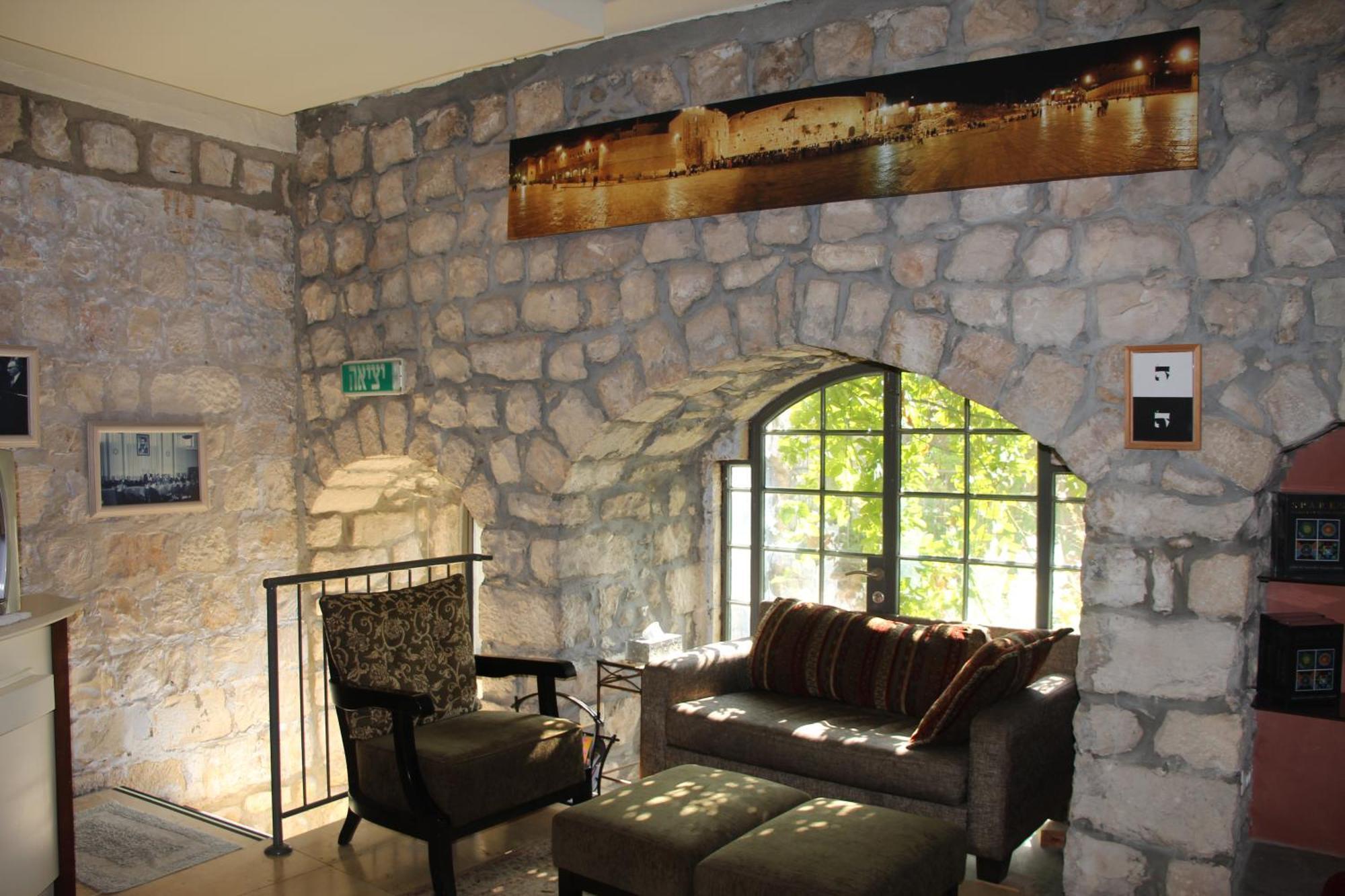 Artists' Colony Inn Zefat Exterior photo